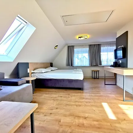 Bed & Breakfast Home Inn Hotel Dormagen