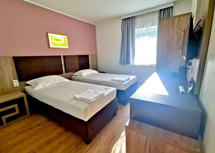 Home Inn Hotel Bed & Breakfast Dormagen